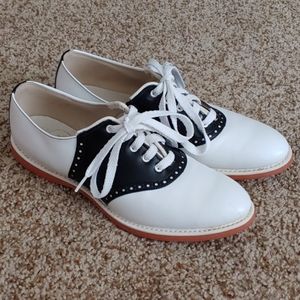 Gaymode vintage saddle shoes